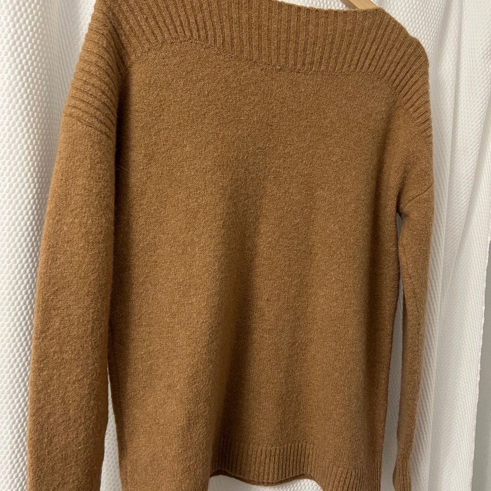 Madewell Camel Crewneck Sweater in Warm Brown Wool Blend - Picture 4 of 8
